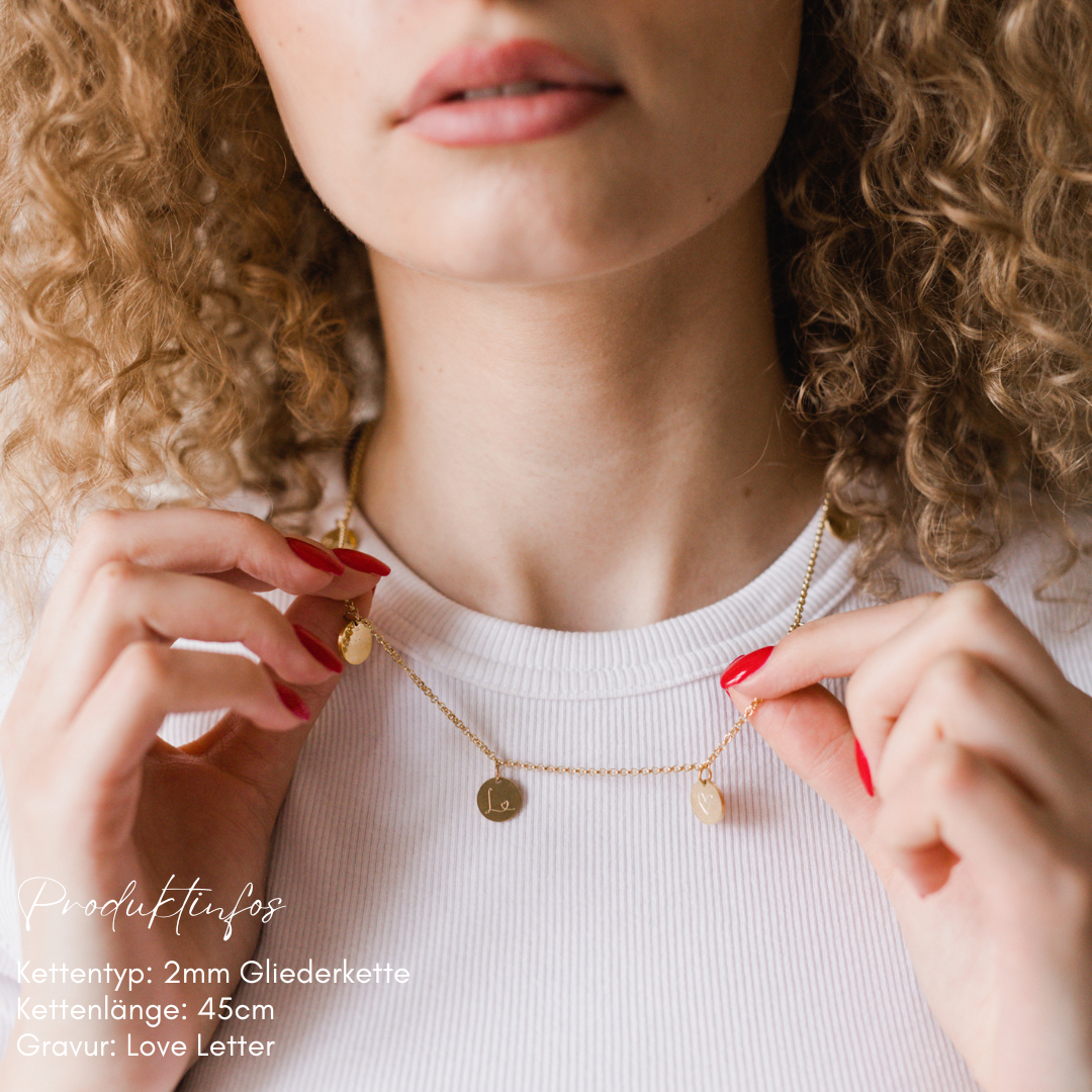 gold kette für mama zur geburt mit individueller gravur, personalisierte familenkette echt gold in gold 585 oder gold 750 handgefertigt nach deinen persönlichen wünschen in berlin