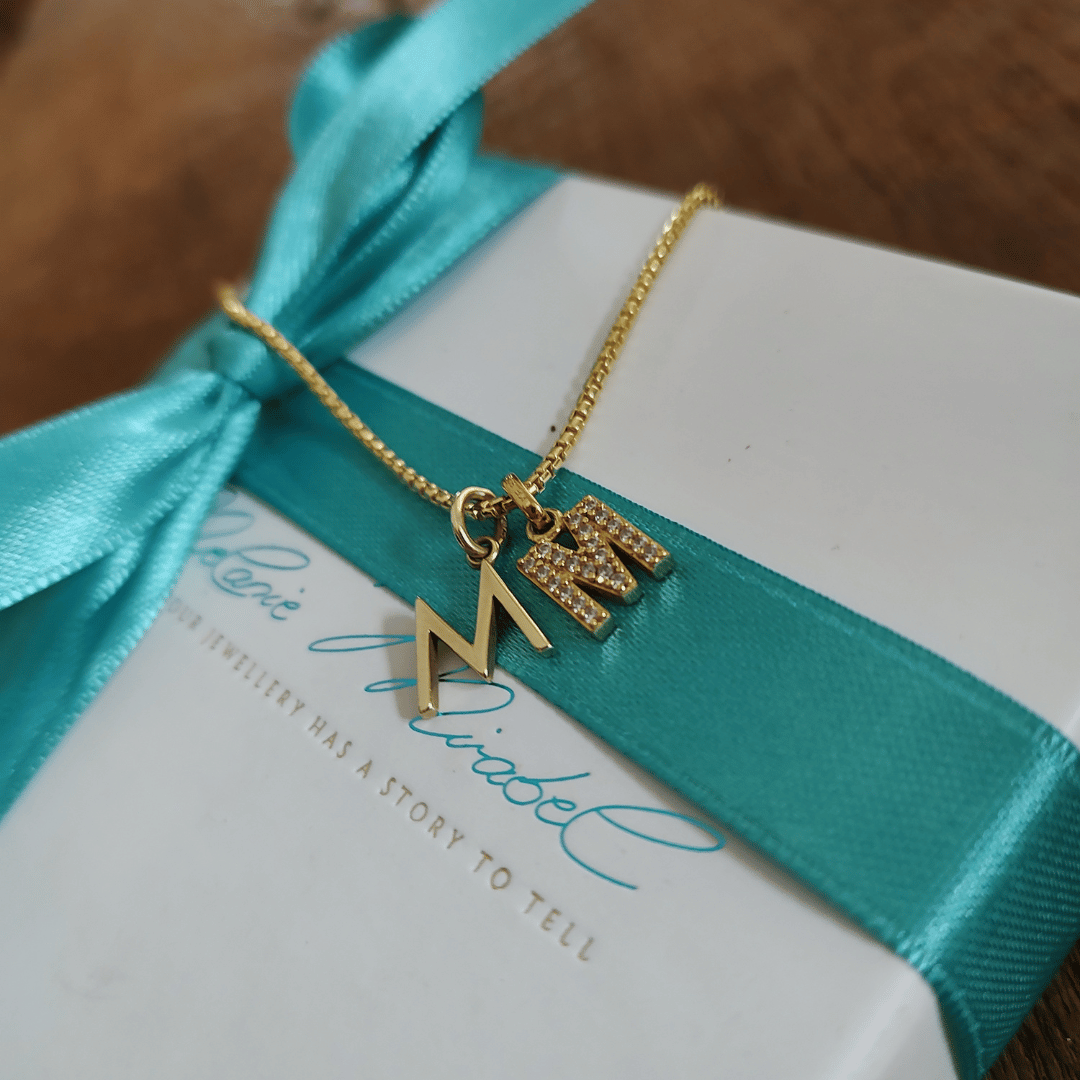 Buchstaben Kette Gold, Goldkette mit Buchstaben, Initialen kette 2 buchstaben, kette für schwestern, freundschaftskette, schmuck für paare, partner schmuck