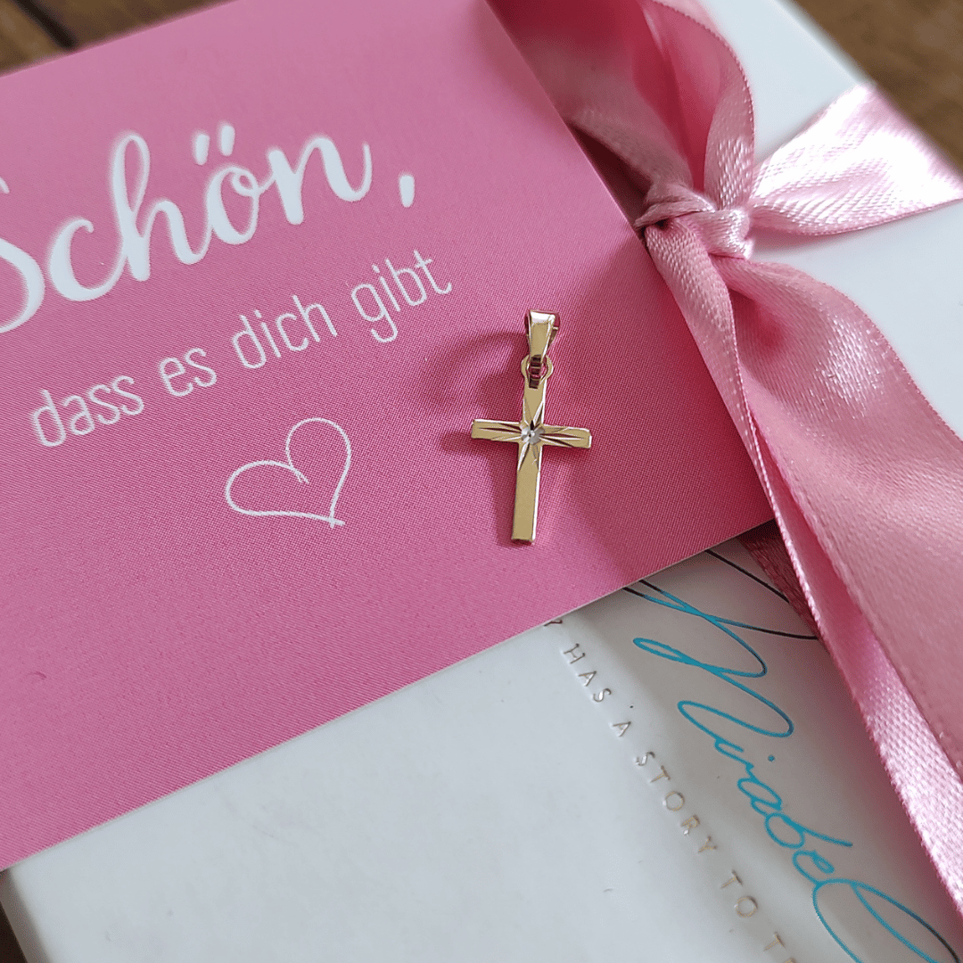 Kreuz Anhänger Gold für Mädchen, Taufgeschenk mädchen individuell gestaltet, Kommunionsgeschenk mit Kreuz
Schmuck zur Erstkommunion und Konfirmation, Geschenk von paten ans patenkind
