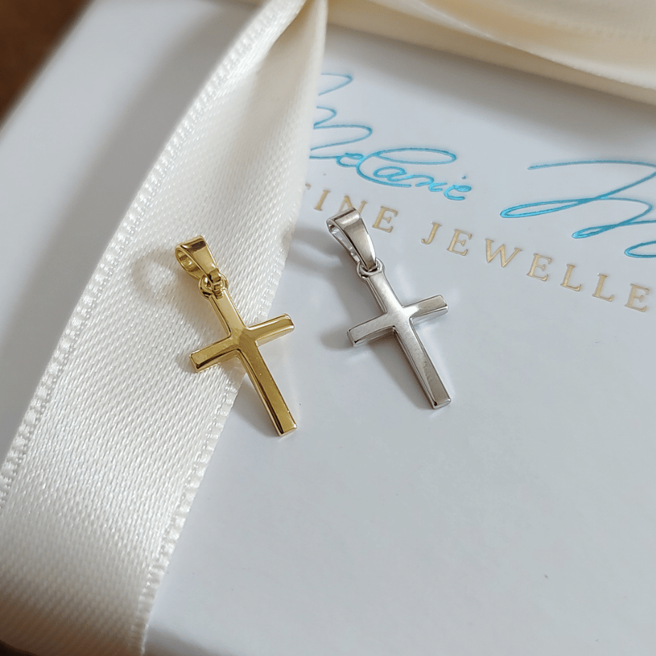 kreuz kette gold taufe mädchen und junge, kreuz anhänger für kette, kleines kreuz gold silber für junge zur taufe