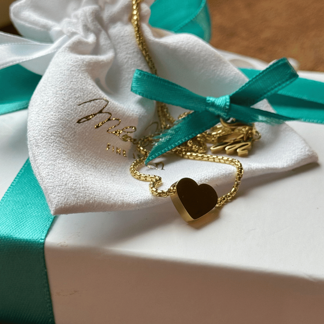 taufgeschenk mädchen, taufkette gold für mädchen, Mini Herz kette gold, halskette für freundin, schmuck für partnerin, gold kette beste freundin, freundschaftskette