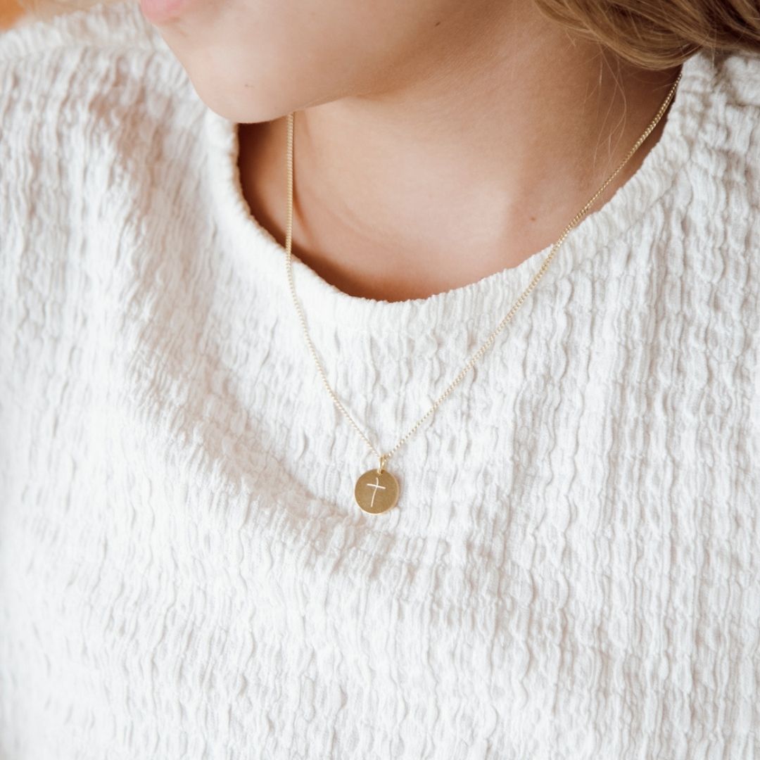 Taufkette Gold Mädchen, Initialenkette für Mädchen mit kleinem Gravur Plättchen in Gold, Kette Kommunion Gold, Taufkette für Mädchen , Last Minute Taufgeschenke,