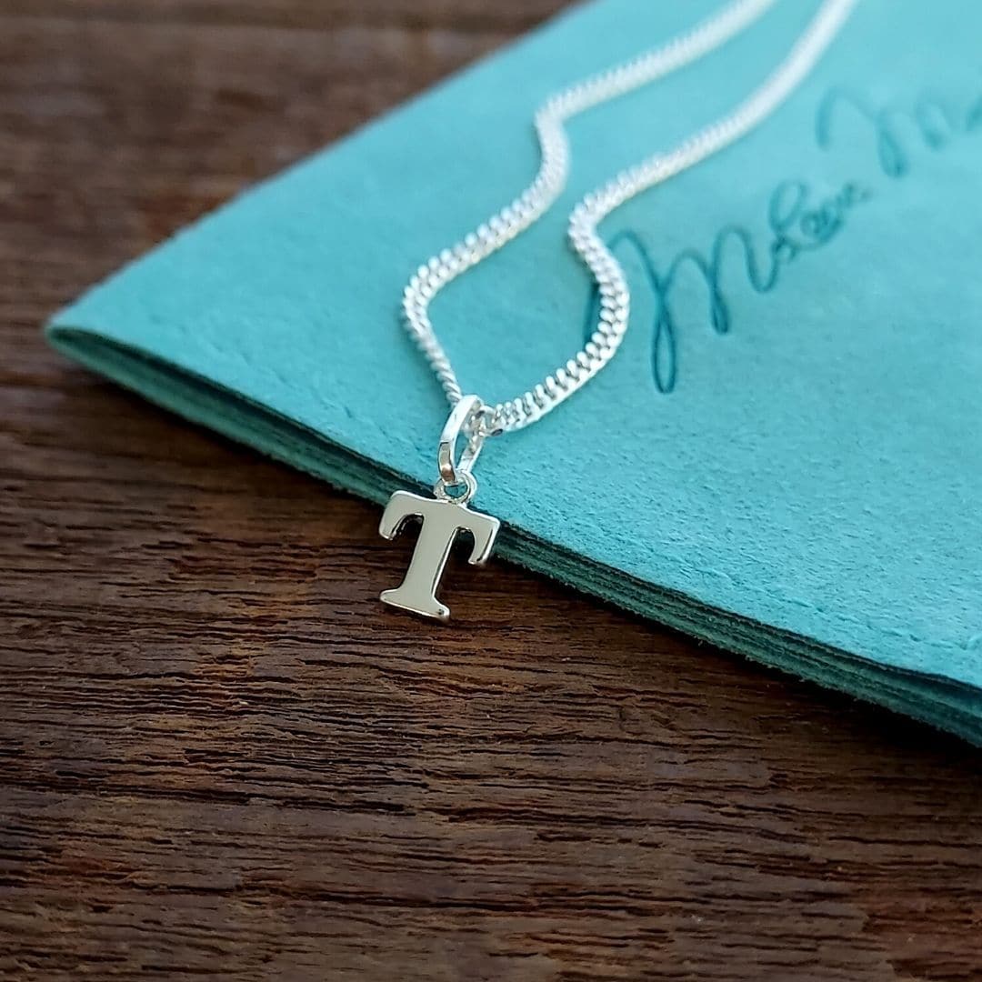 Kette mit Buchstaben Anhänger, Buchstaben Halskette Silber