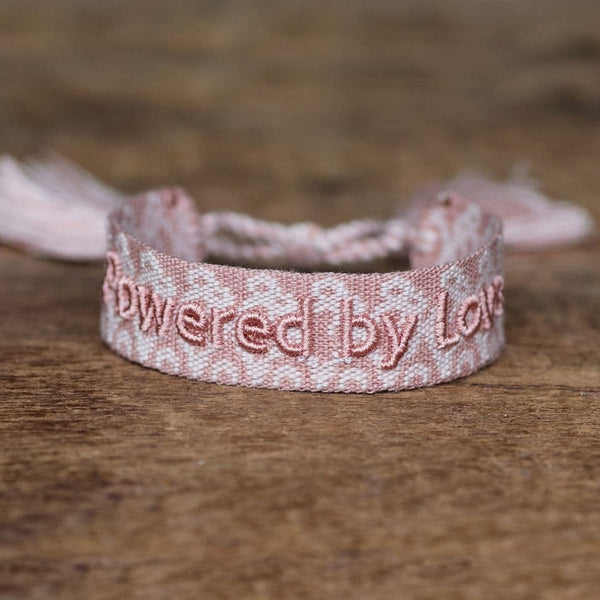 POWERED BY LOVE Armband