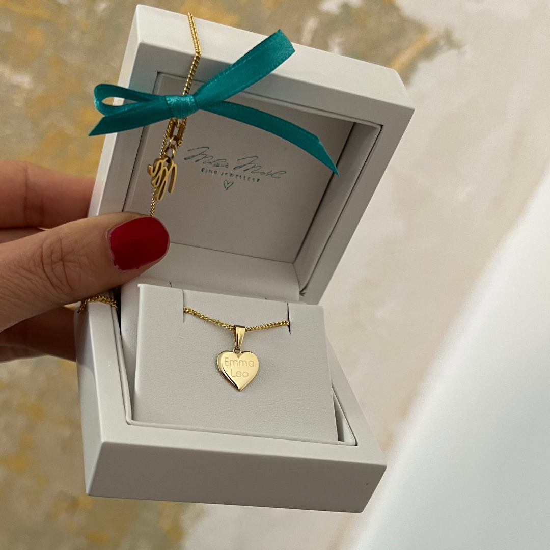 goldkette personalisiert, halskette 333 Gold, namenskette Gold, Herz Kette Echt Gold, Halskette Damen Echtgold, Kette 333 Gold mit gravur, Halskette Gold mit Herz Anhänger