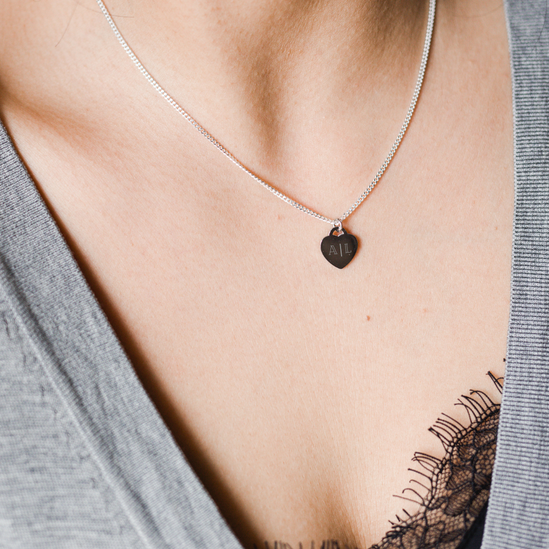 PURE LOVE Herz Kette mit Gravur