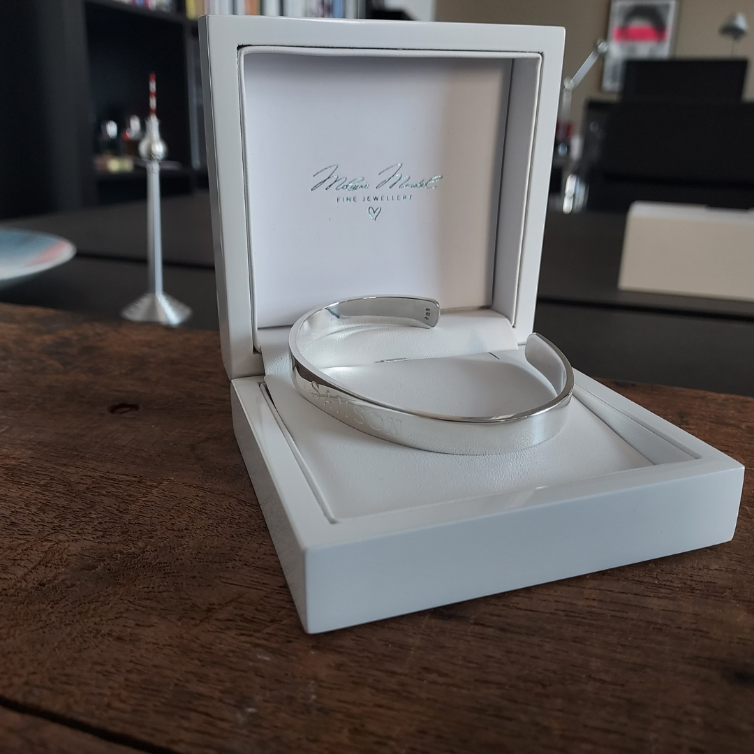 Namensarmband Herren, Namensarmband Papa, Geschenk Papa zur Geburt, Geschenk Partner, Armreif Herren Silber, Silber Armrreif Herren, Armreif Männer mit Gravur, Armreif Silber für Männer, Armreif Herren mit Gravur Silber