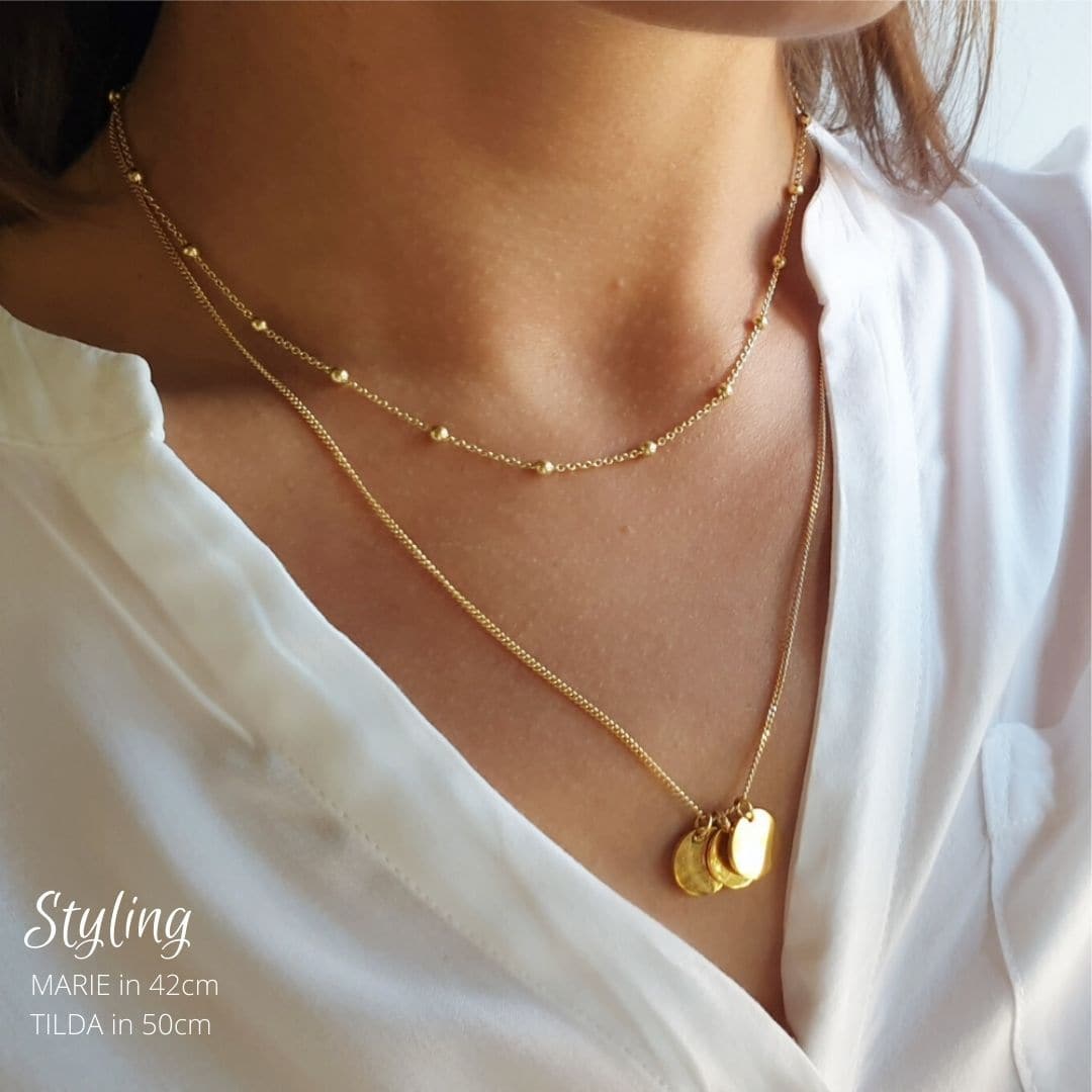 Initialienkette Gold, Plättchen Kette mit Gravur, Zarte Kette für Damen