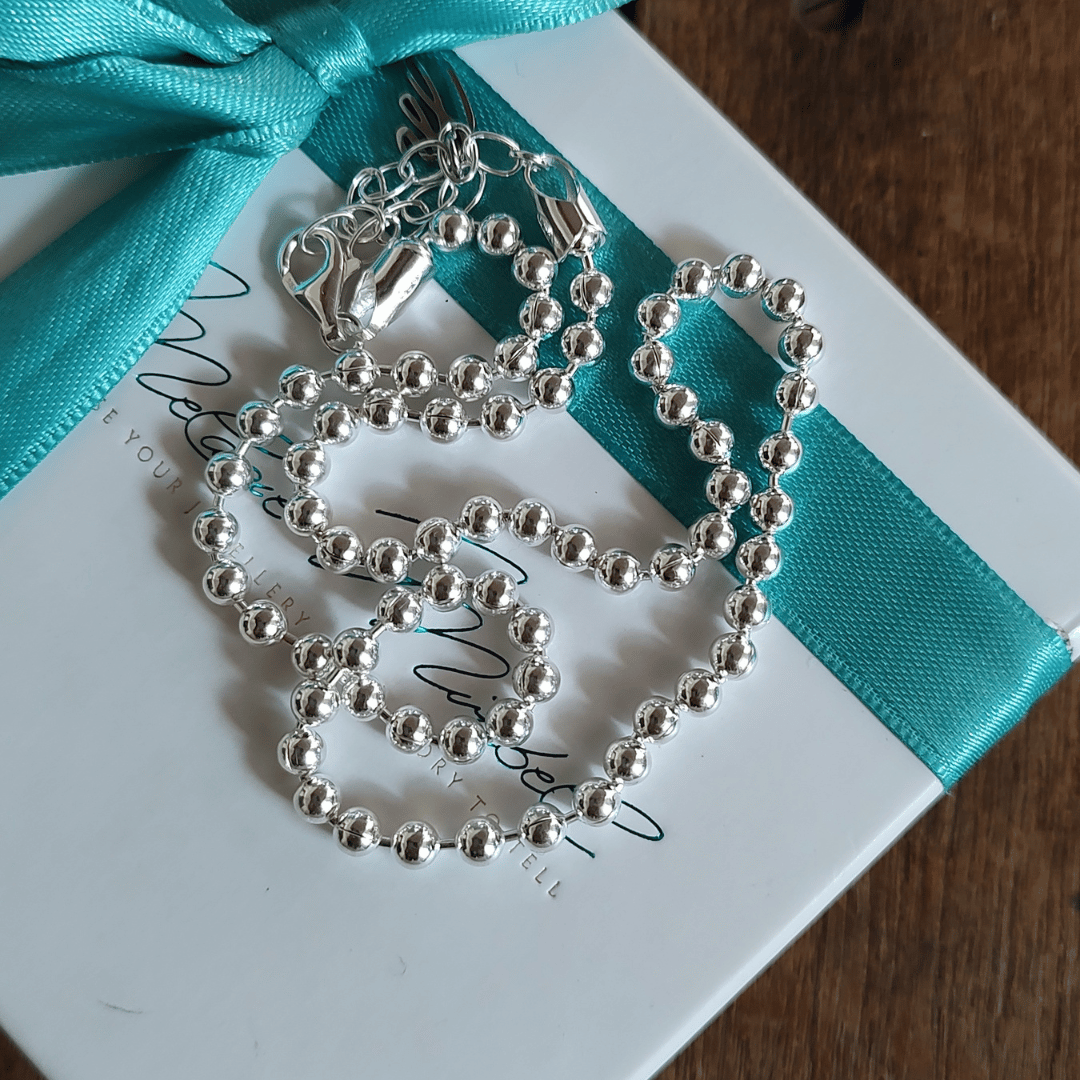 perlenkette silber, kugelkette mit 4mm perlen, kette mit kugeln, dicke layering kette, trendige Kette layering look, modische kette zum layern