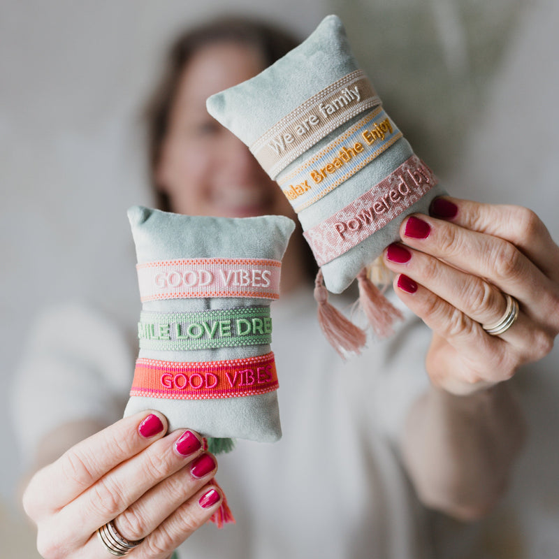 HAPPINESS Armband | GOOD VIBES ONLY