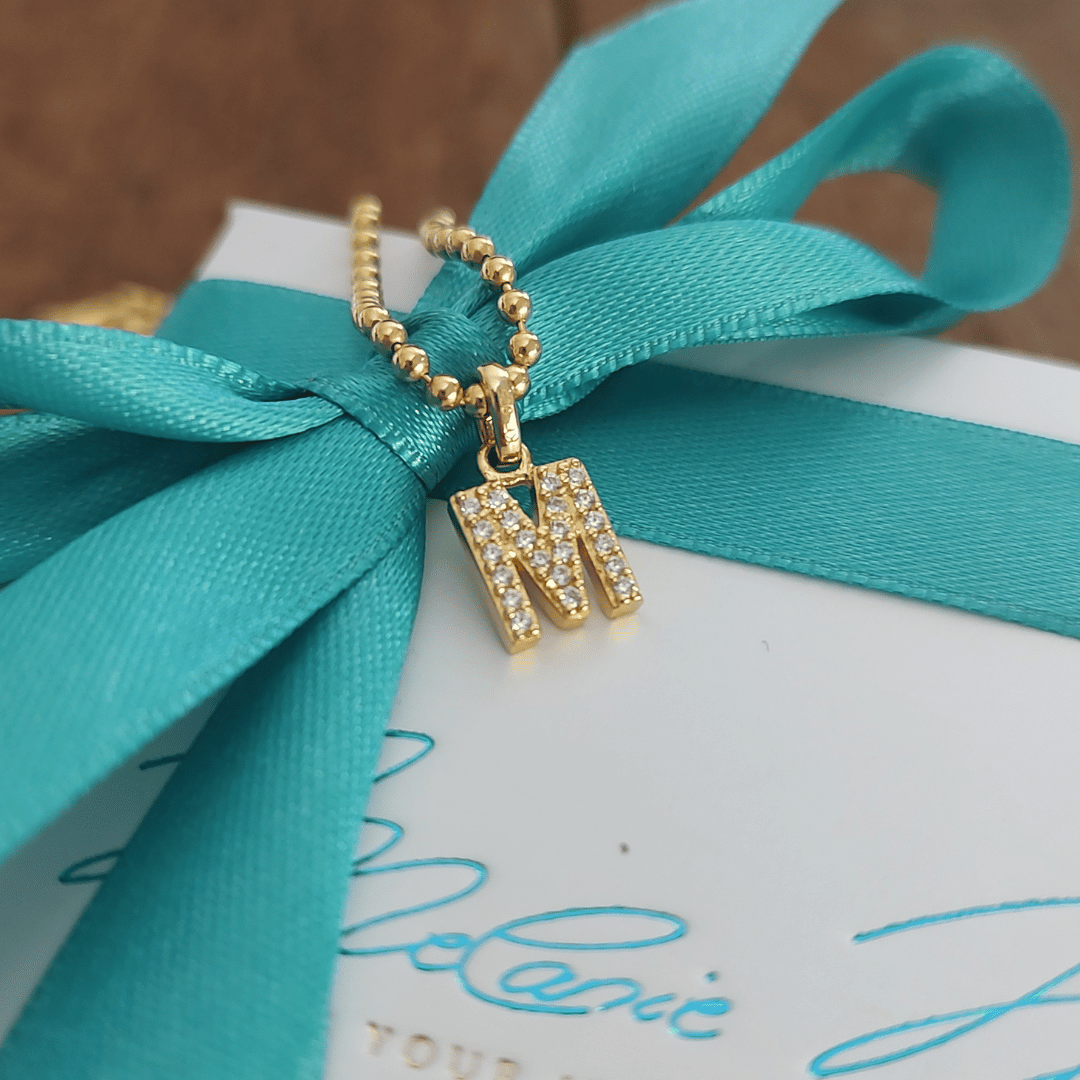 shiny letter necklace, buchstaben zirkonia, buchstaben kette gold, goldkette mit Buchstaben