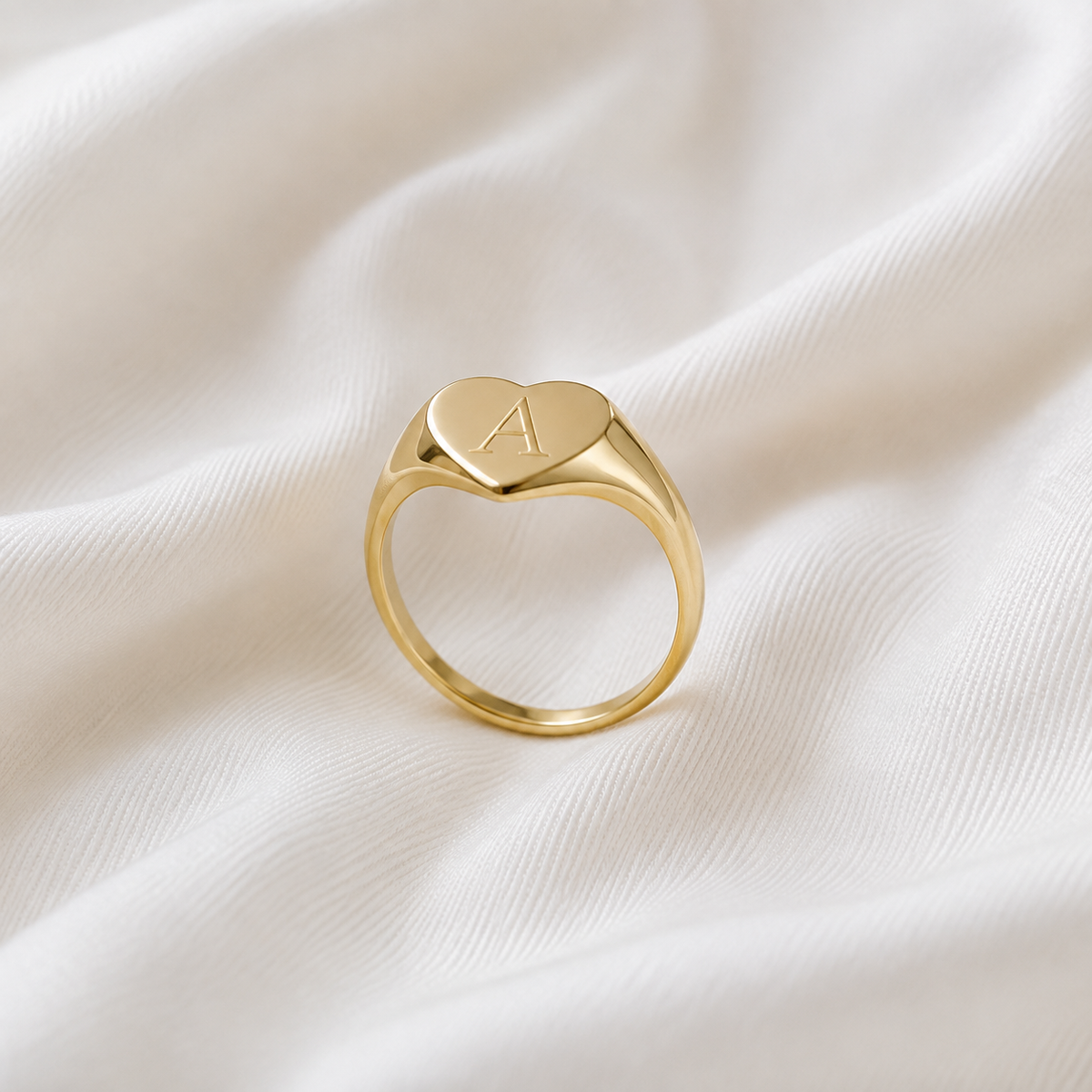 LUCIA Herz Ring mit Gravur