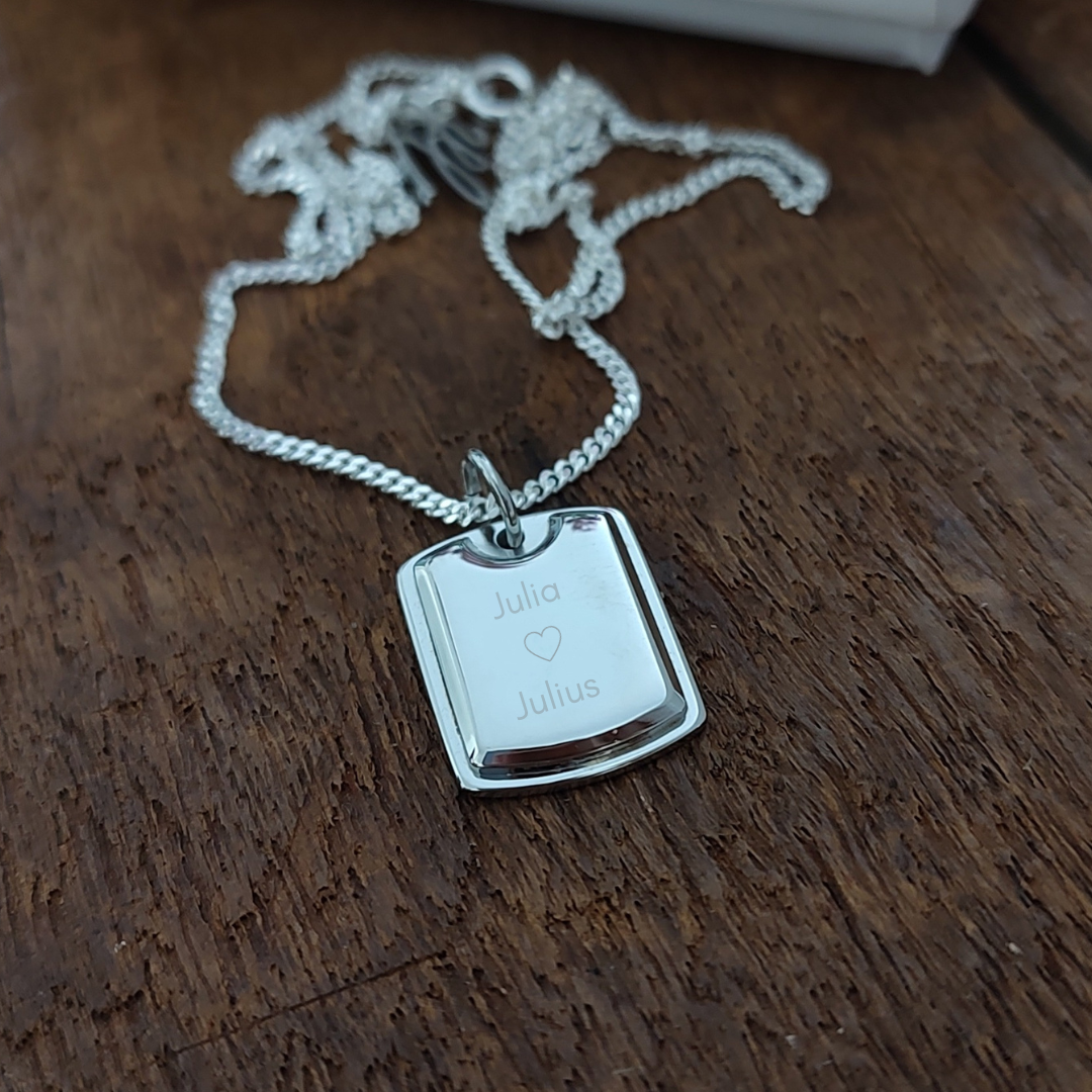 Gravur Anhänger BABE