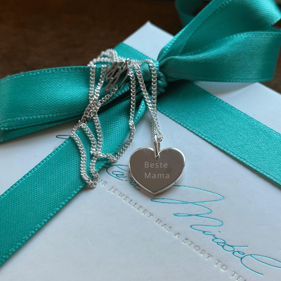 CHÉRIE Herz Kette mit Gravur