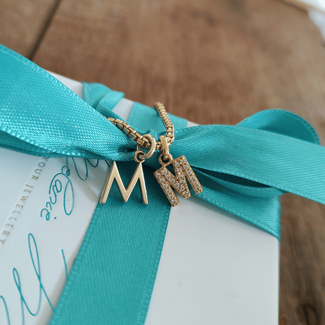 Buchstaben Kette Gold, Goldkette mit Buchstaben, Initialen kette 2 buchstaben, kette für schwestern, freundschaftskette, schmuck für paare, partner schmuck