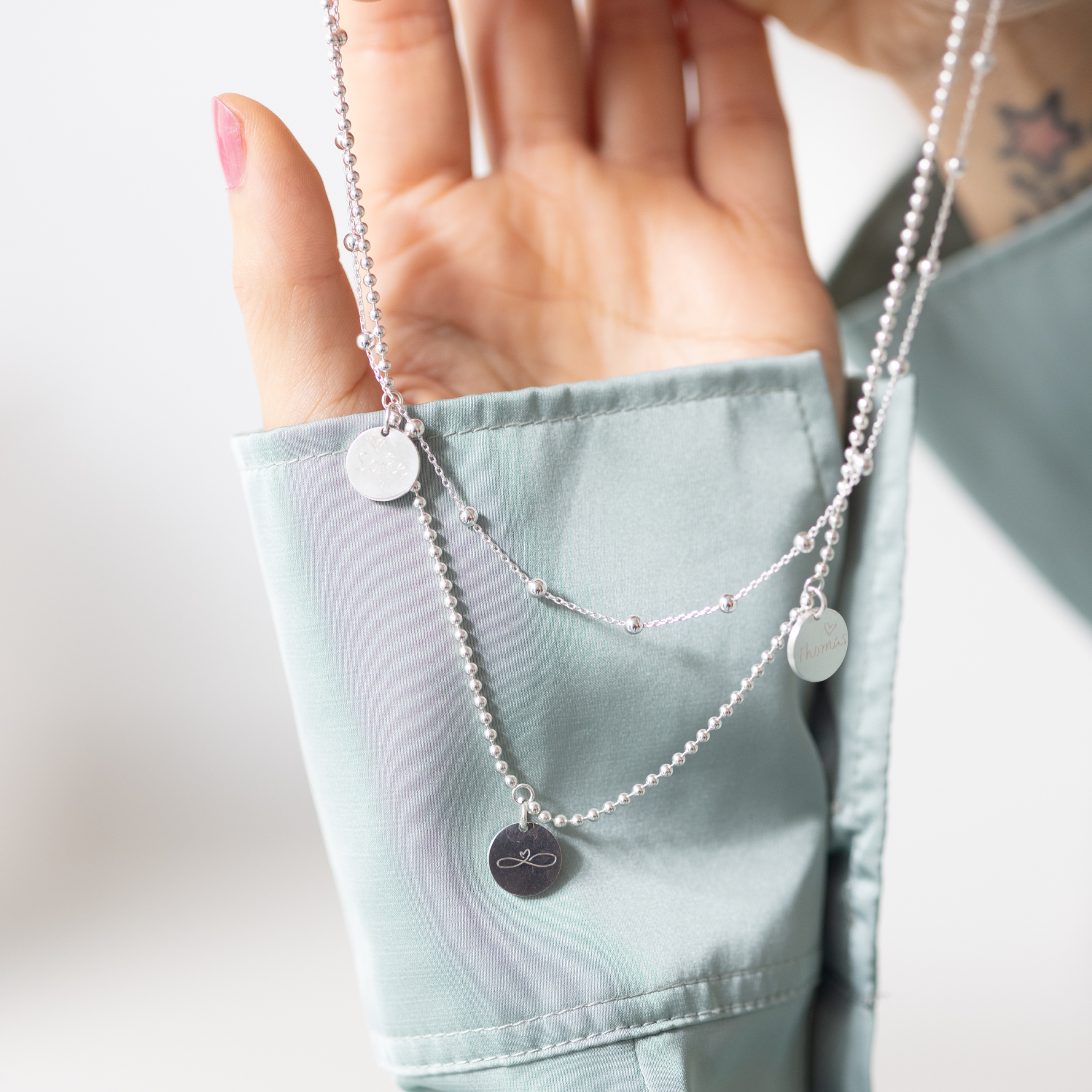 Familienkette DREAM TEAM mit 3 kleinen Gravur Anhänger