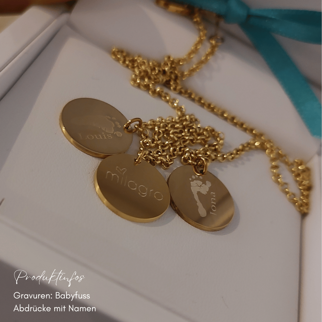 buchstaben kette gold, kette baby fussabdruck, namenskette für mütter, kette zur geburt mit baby fuss abdruck, mama kette mit gravur