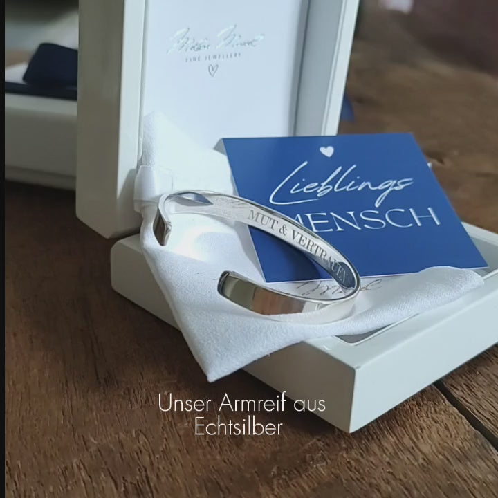Geschenk Patenkind, Geschenk Taufe, Taufschmuck Junge, Taufschmuck Mächen, Geschenk zur Taufe Junge und Mädchen, Armreif Baby, Baby Schmuck mit Gravur, Geburtsschmuck , Baby Armband zur Geburt, Geschenk Patenkind, Geschenk Taufkind, Armreif Baby mit Namen, Geschenk baby zur Geburt, Geschenk Neffe