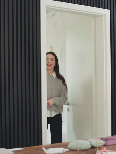 Persönliche Beratung bei Melanie Mirabel. Handgefertigt in Berlin. Personalisierter Schmuck aus Silber und Gold individuell in unserer Goldschmiede in Berlin. Massanfertigung aus Gold. 