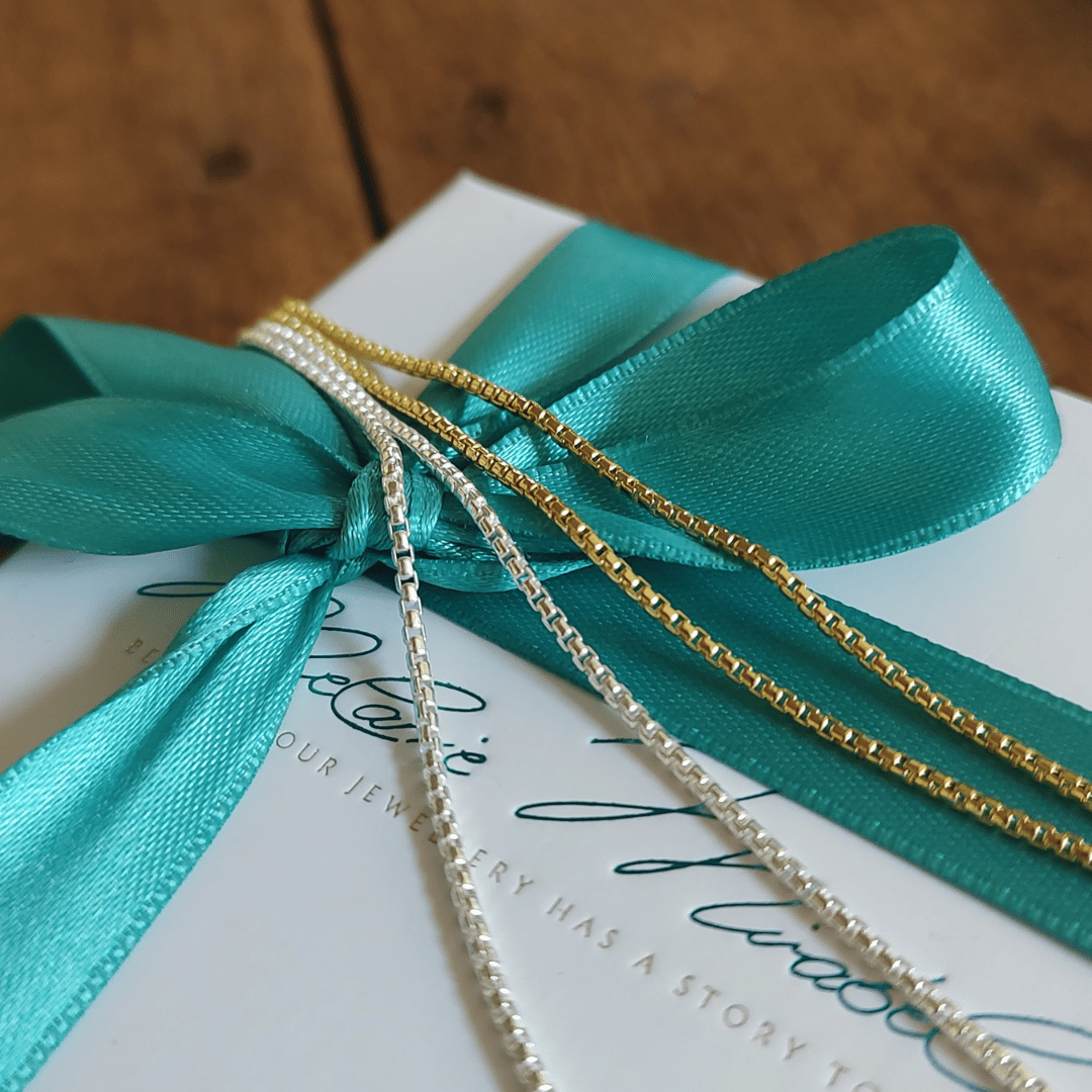 zarte gold kette für damen, runde venezianer kette, minimalistischer schmuck, layering kette gold