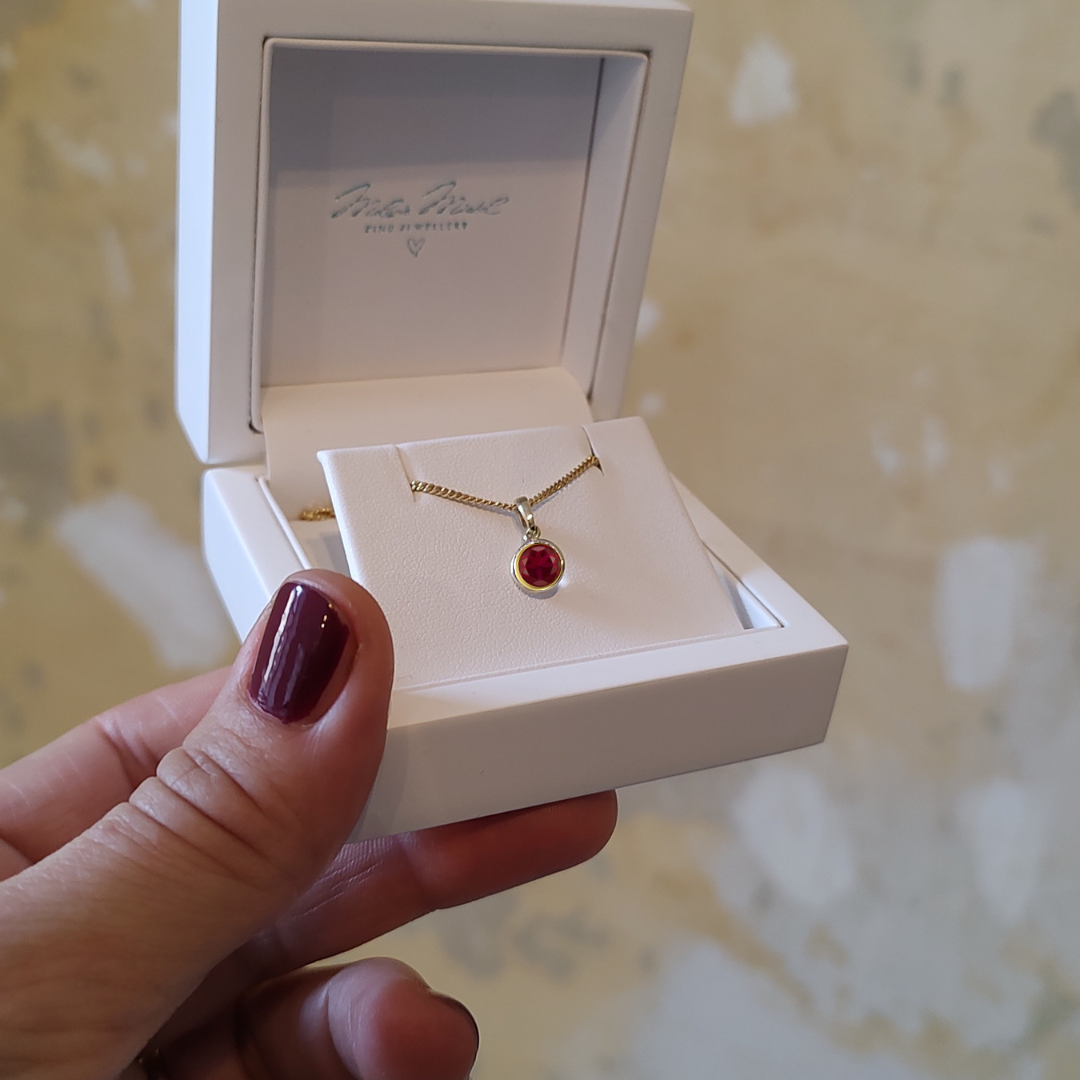 Halskette mit Geburtsstein Anhänger, Geburtsstein Kette, Kette mit Geburtsstein Anhänger Gold, personalisierte Halskette mit Geburtsstein, Kette zur Geburt, Mama Kette