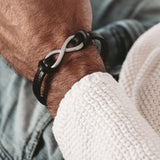 Infinity Armband für Herren mit Gravur